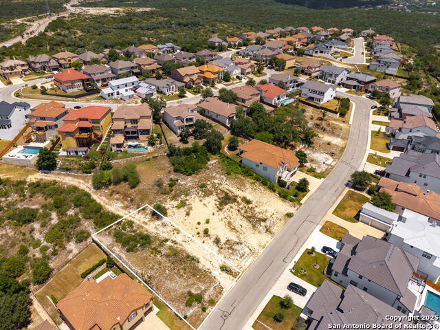 Image 7 of 10 For 8451 Sierra Hermosa