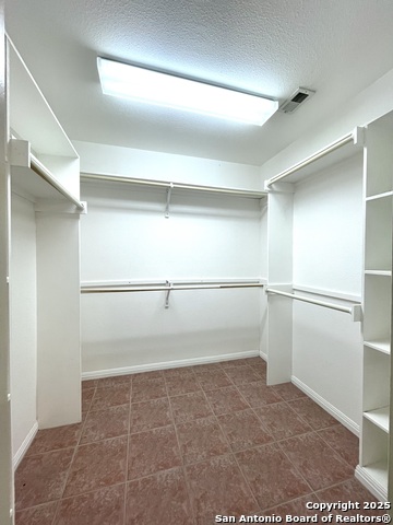 Image 17 of 23 For 211 Bonner  