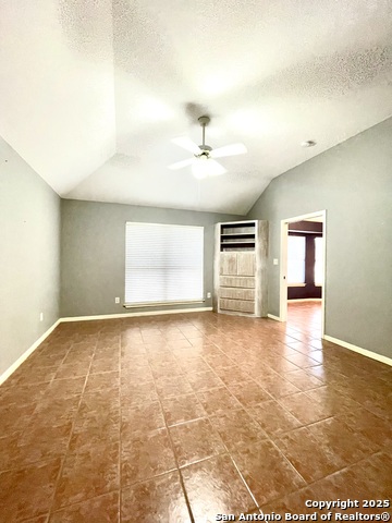 Image 19 of 23 For 211 Bonner  