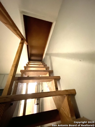 Image 23 of 23 For 211 Bonner  