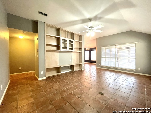 Image 4 of 23 For 211 Bonner  