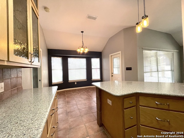 Image 8 of 23 For 211 Bonner  