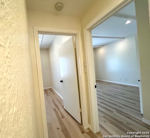 Image 15 of 24 For 7731 Broadway  A8