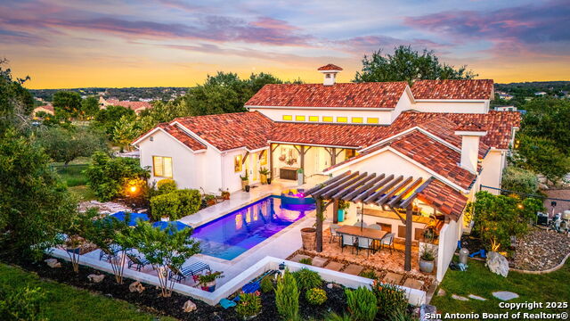 Image 2 of 49 For 1607 Bordeaux Blanc