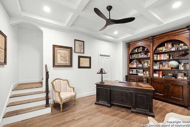 Image 38 of 49 For 1607 Bordeaux Blanc