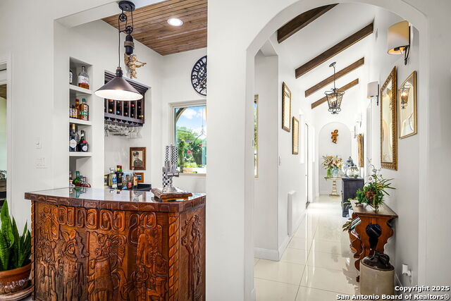 Image 42 of 49 For 1607 Bordeaux Blanc