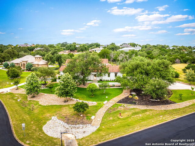 Image 49 of 49 For 1607 Bordeaux Blanc