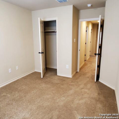 Image 23 of 29 For 7054 Lakeview  101