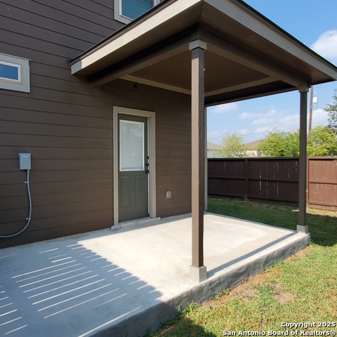 Image 29 of 29 For 7054 Lakeview  101
