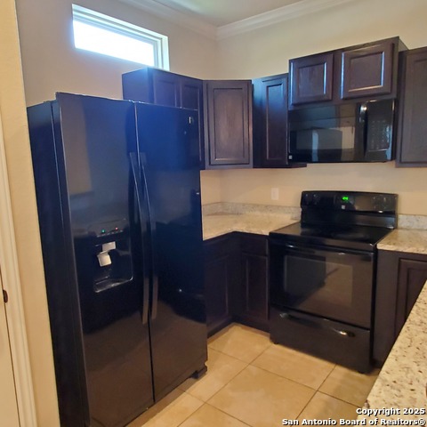 Image 8 of 29 For 7054 Lakeview  101
