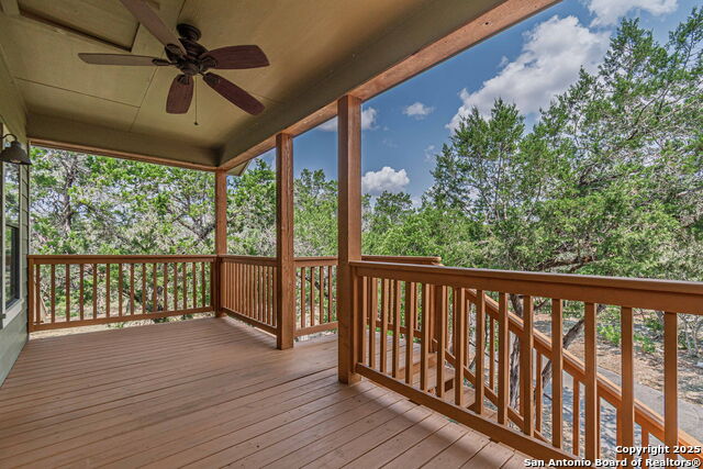 Listing photo id 37 for 560 Bluff Ridge