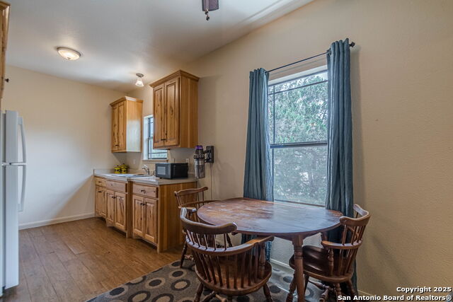 Listing photo id 39 for 560 Bluff Ridge