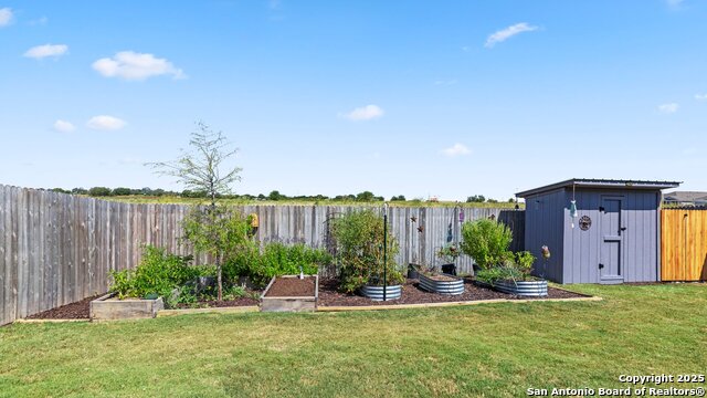 Image 20 of 22 For 216 Pacific Waters