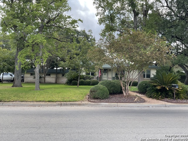 Details for 1408 Libold Drive, Devine, TX 78016