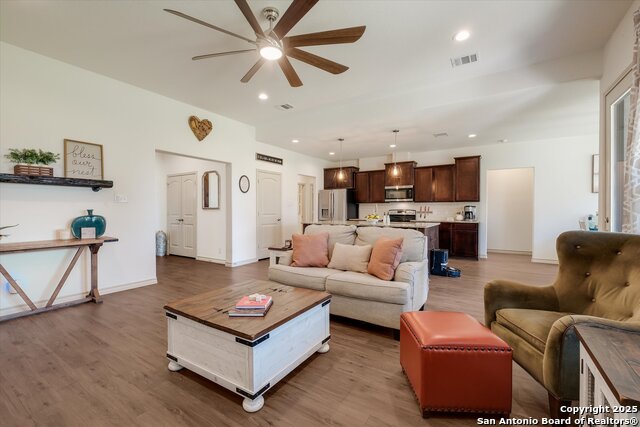 Image 10 of 31 For 240 Roy Nichols Dr