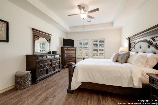 Image 19 of 31 For 240 Roy Nichols Dr