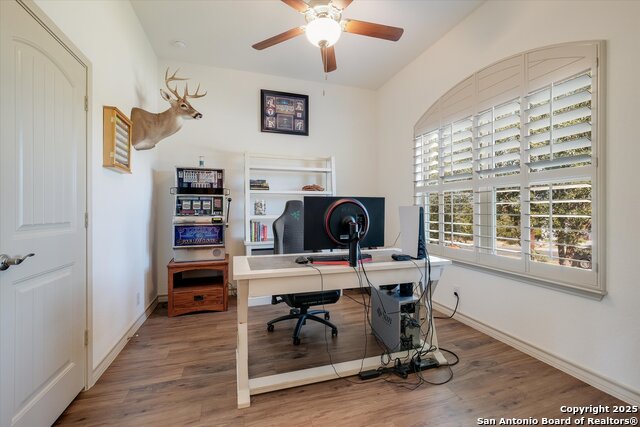 Image 5 of 31 For 240 Roy Nichols Dr