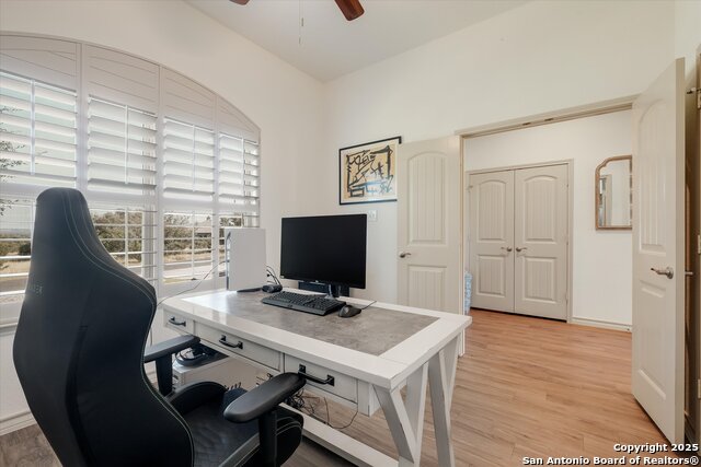 Image 6 of 31 For 240 Roy Nichols Dr