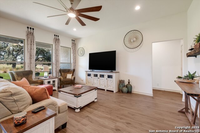 Image 8 of 31 For 240 Roy Nichols Dr