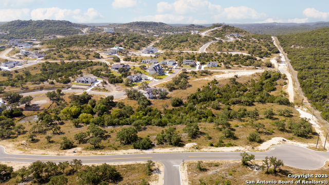 Image 3 of 9 For 24503 Tres Arroyos