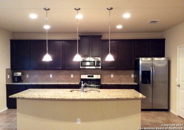 Image 4 of 22 For 522 Fort Apache