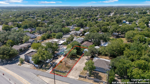 Image 2 of 18 For 1328 Rigsby Ave