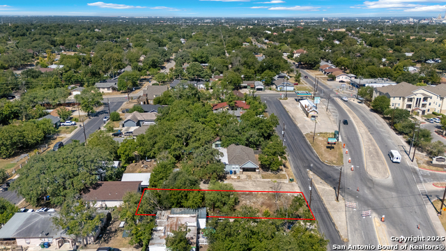 Image 4 of 18 For 1328 Rigsby Ave