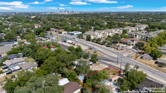 Image 5 of 18 For 1328 Rigsby Ave