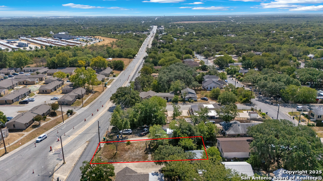 Image 8 of 18 For 1328 Rigsby Ave