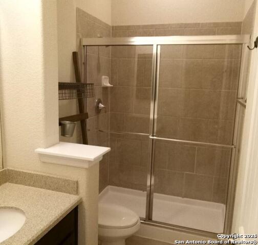 Listing photo id 3 for 449 Timber Creek