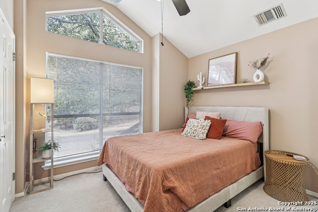 Image 19 of 40 For 13719 Chittim Woods