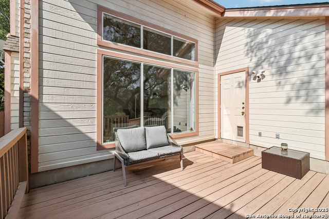 Image 27 of 40 For 13719 Chittim Woods