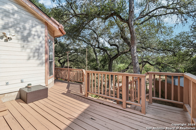 Image 28 of 40 For 13719 Chittim Woods