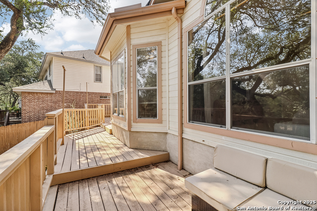 Image 30 of 40 For 13719 Chittim Woods