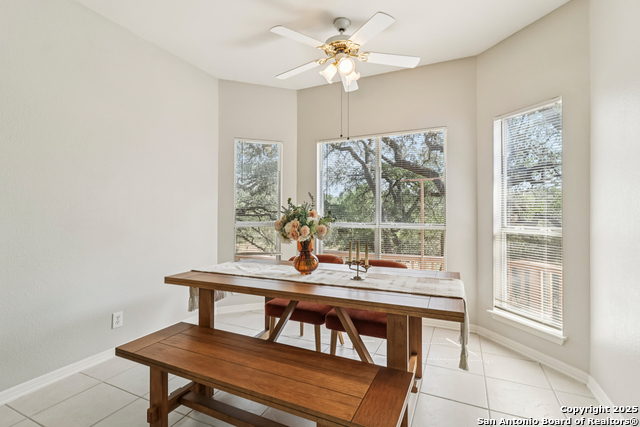 Image 7 of 40 For 13719 Chittim Woods