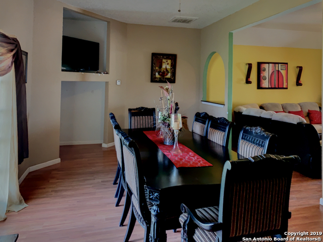 Listing photo id 4 for 6607 Fm 1346
