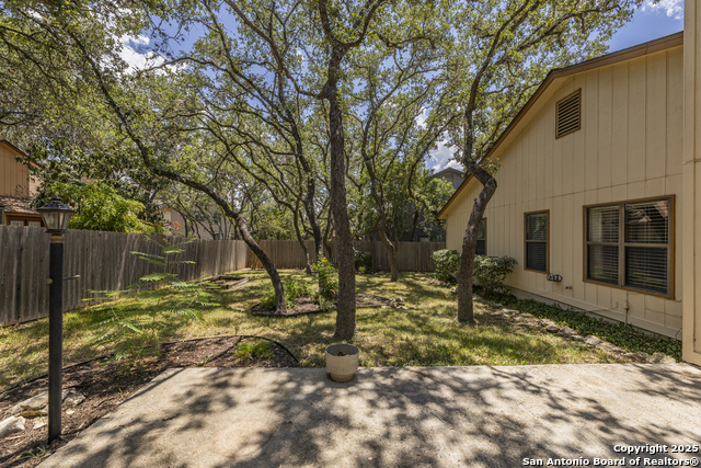 Image 26 of 33 For 7110 Mountain Grove