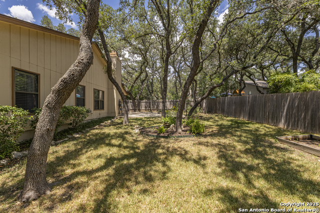 Image 29 of 33 For 7110 Mountain Grove