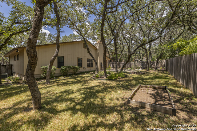 Image 30 of 33 For 7110 Mountain Grove