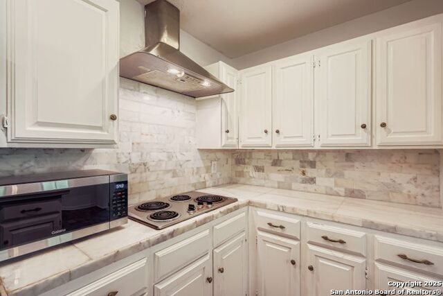 Image 10 of 19 For 9025 Fair Oaks Parkway