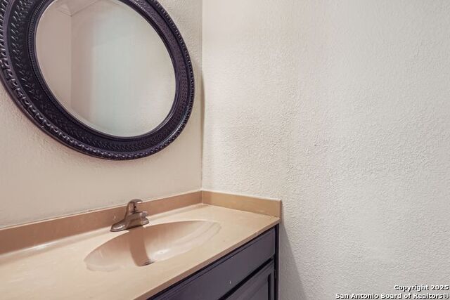 Image 13 of 19 For 9025 Fair Oaks Parkway