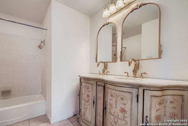 Image 19 of 19 For 9025 Fair Oaks Parkway