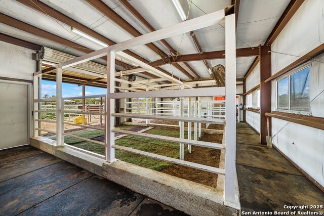 Image 15 of 39 For 1379 Baker-rogers Road