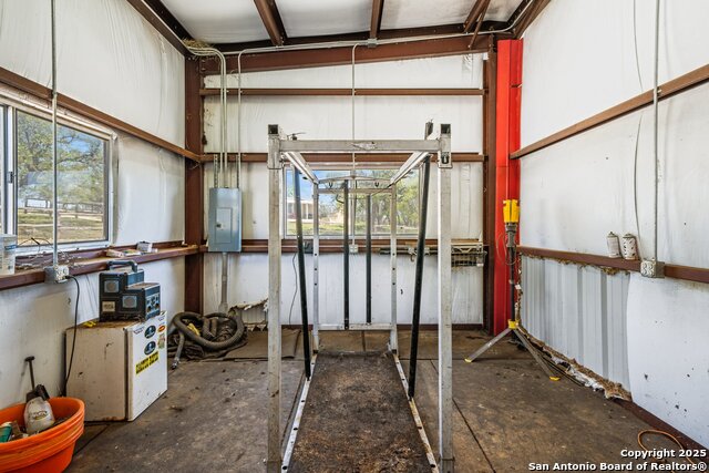 Image 16 of 39 For 1379 Baker-rogers Road