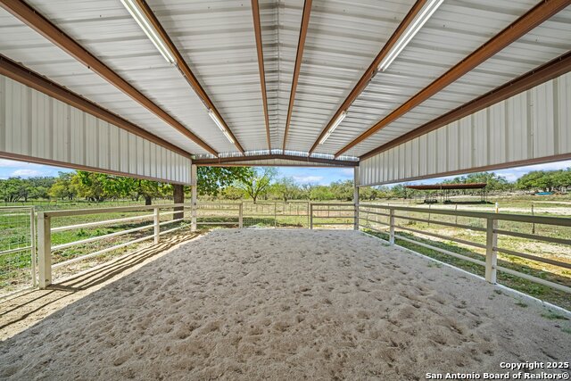 Image 21 of 39 For 1379 Baker-rogers Road