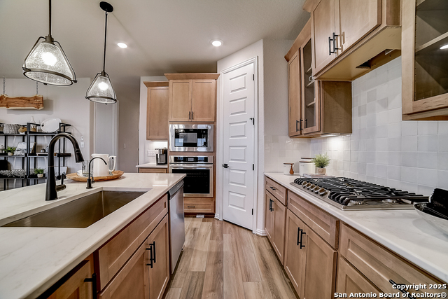 Image 17 of 51 For 2593 Gideon Lane
