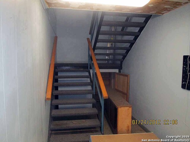 Image 9 of 11 For 4810 San Pedro