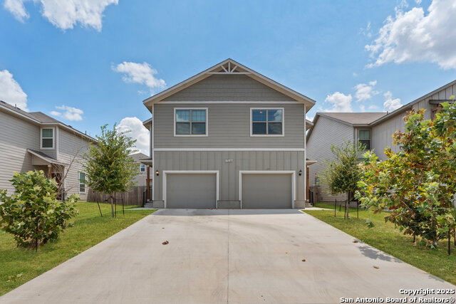 Image 2 of 22 For 7536 Briarwood Pass 101