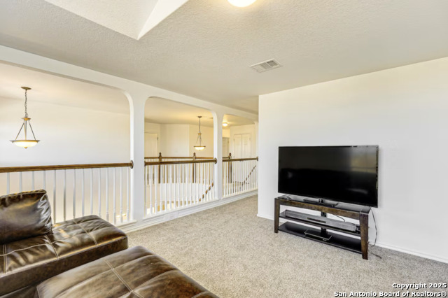 Image 17 of 25 For 317 Sea Headrig