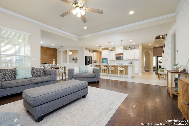 Image 2 of 24 For 12027 Hunt Estate